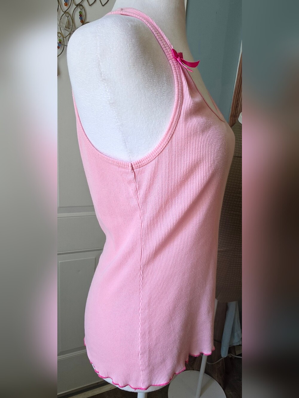 Betsey Johnson Betseyville Ribbed Tank w/ Lettuce Hem Womens M Pink Bow Deatil - Picture 5 of 11